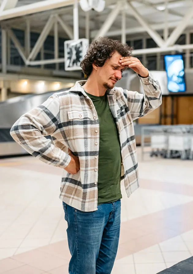 Man scared because of baggage lost